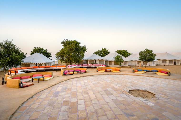 El anuncio de la adquisición de Camping Paradis y Ushuaïa Villages por Maeva Home marca un punto de inflexión importante en el sector francés de la hostelería al aire libre.