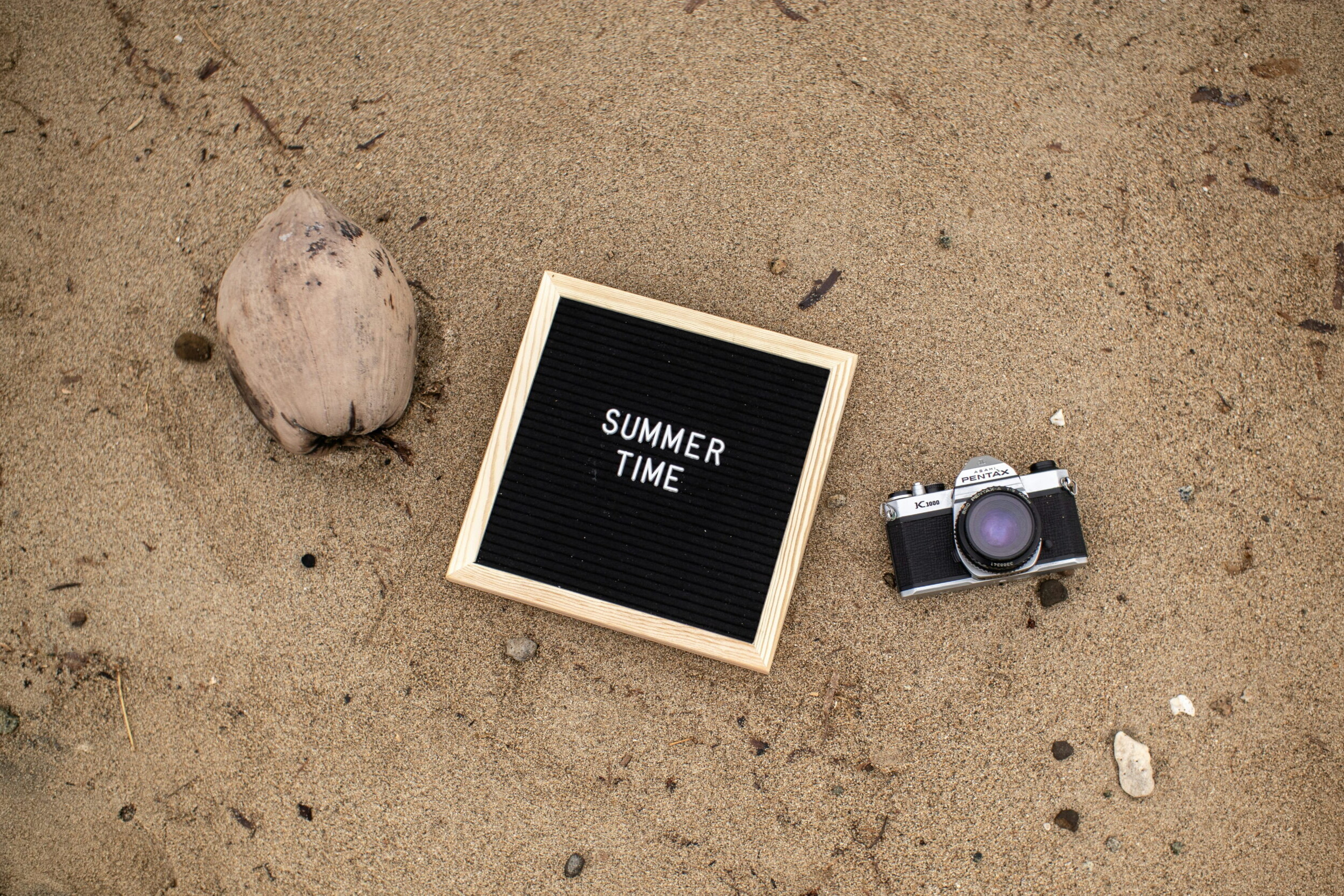 Appareil photo et panneau 